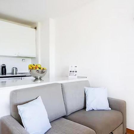 로스크리스티아노스 Classbnb - Seafront Studio With Beach View In The Center Of Los Cristianos 아파트 외부 사진