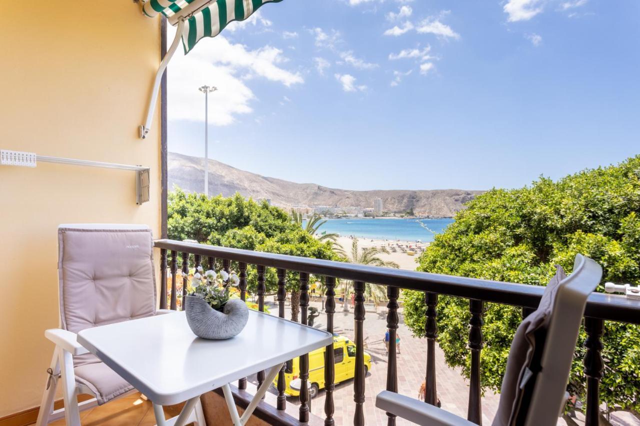 로스크리스티아노스 Classbnb - Seafront Studio With Beach View In The Center Of Los Cristianos 아파트 외부 사진